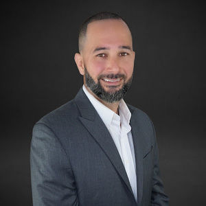 Meet your Posher, Christopher